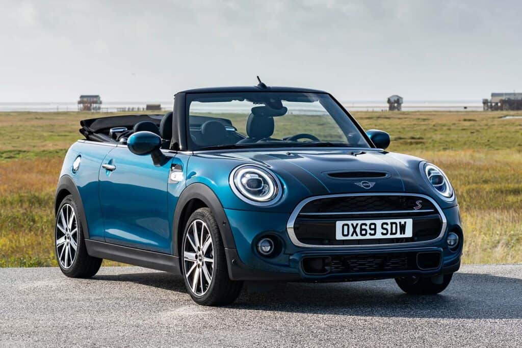 Top 10 Convertibles for Your UK Summer Road Trips Details