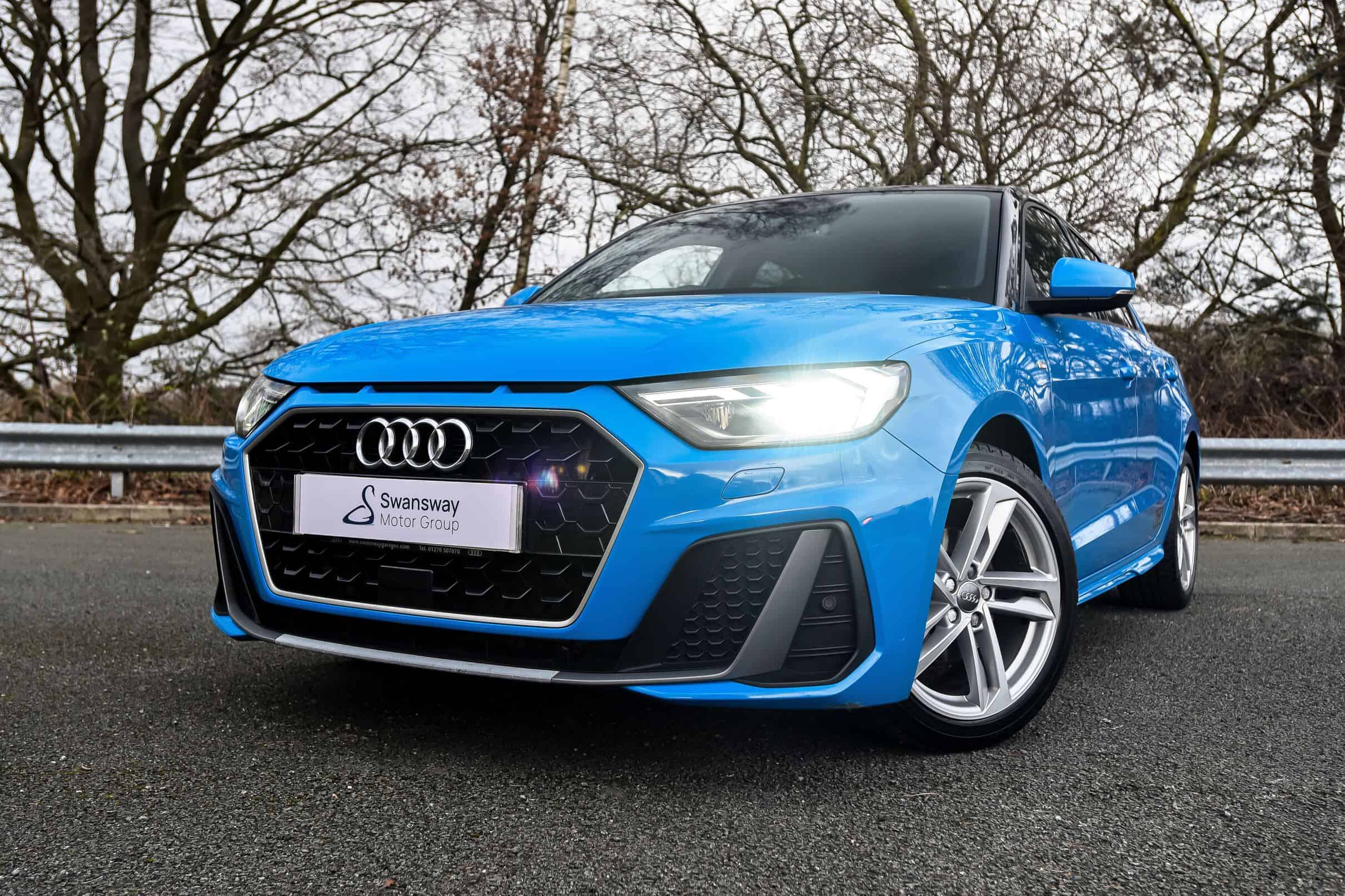 Mercedes Benz A Class vs Audi A1 - Which is Better