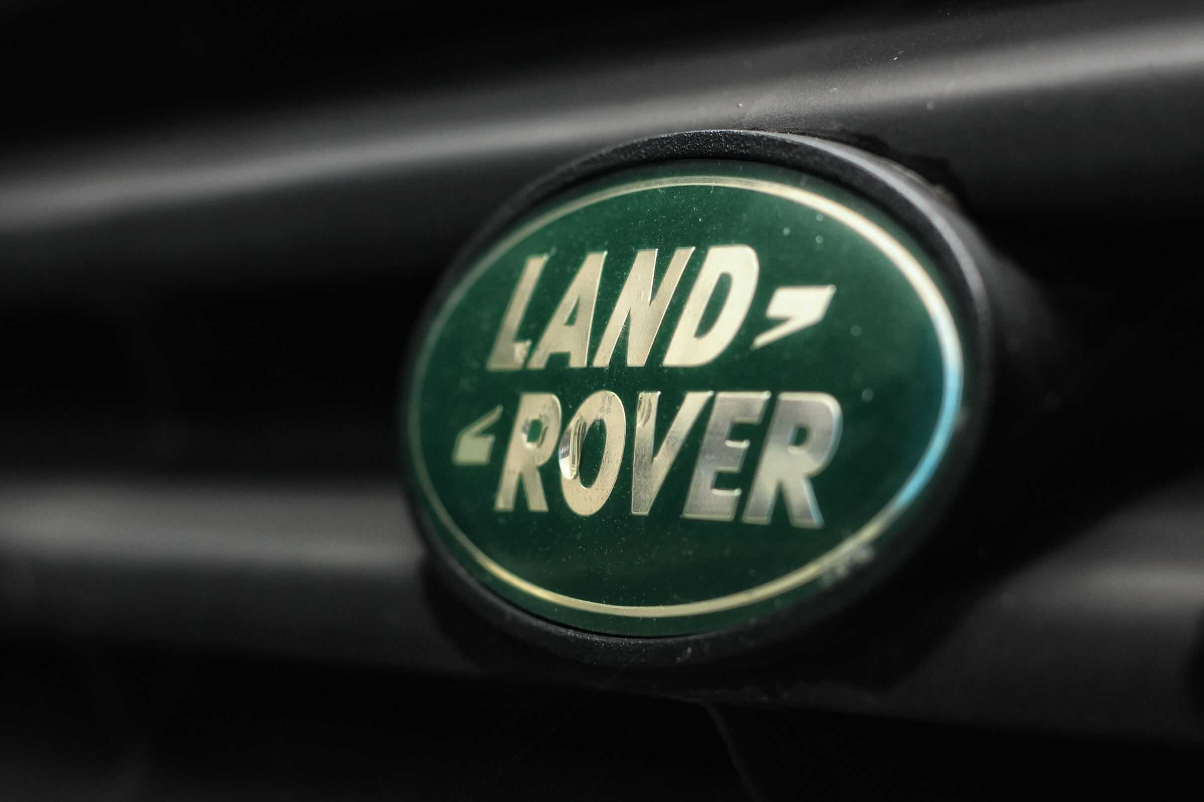 Land Rover Badge
